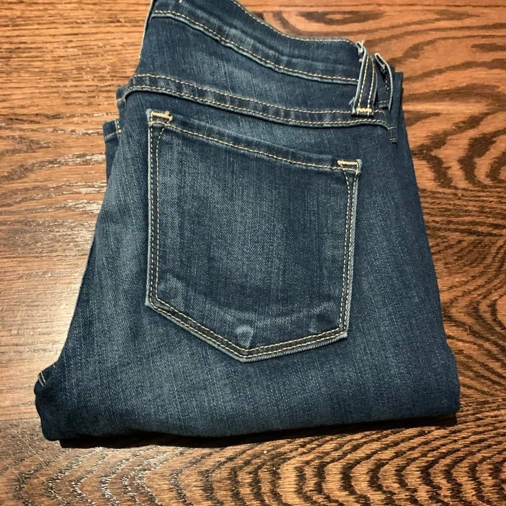 Frayed skinny jeans